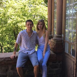 Meet your Posher, Elena